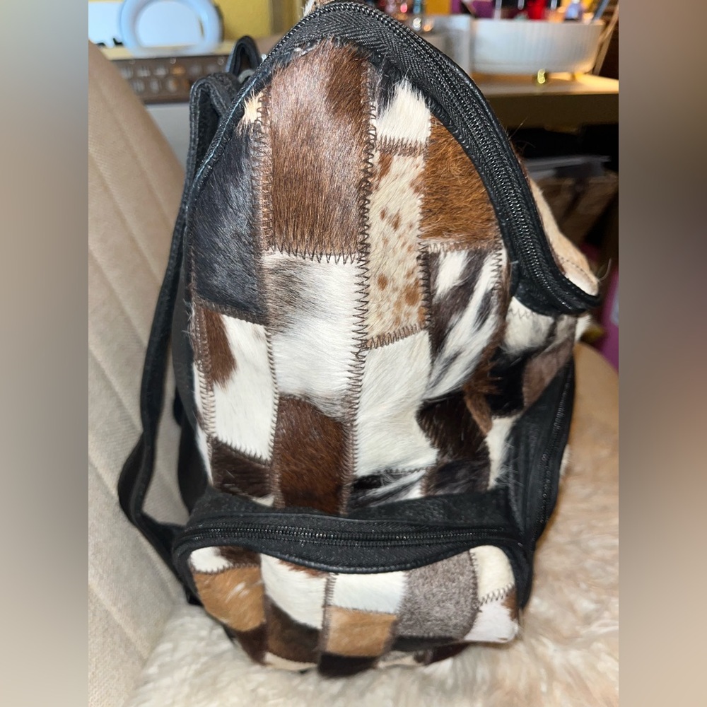 Cowhide backpack - Picture 7 of 8